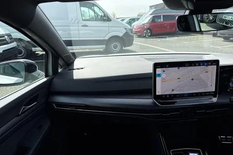  Volkswagen Golf 1.5 eTSI MHEV Black Edition DSG Euro 6 (s/s) 5dr Thumbnail #15