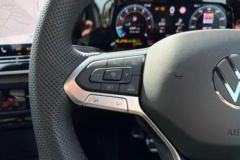  Volkswagen Golf 1.5 eTSI MHEV Black Edition DSG Euro 6 (s/s) 5dr Thumbnail #43