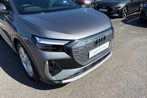 DF72WNP Audi Q4 e-tron Q4  S line 40 e-tron  150,00 kW Thumbnail #10