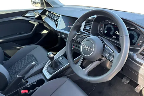 DE75EPU Audi A1 Sport 30 TFSI  116 PS 6-speed Thumbnail #14