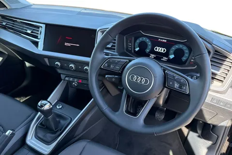 DE75EPU Audi A1 Sport 30 TFSI  116 PS 6-speed Thumbnail #18