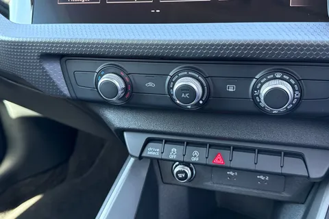 DE75EPU Audi A1 Sport 30 TFSI  116 PS 6-speed Thumbnail #22