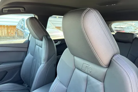 DF72WNP Audi Q4 e-tron Q4  S line 40 e-tron  150,00 kW Thumbnail #25