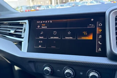 DE75EPU Audi A1 Sport 30 TFSI  116 PS 6-speed Thumbnail #33