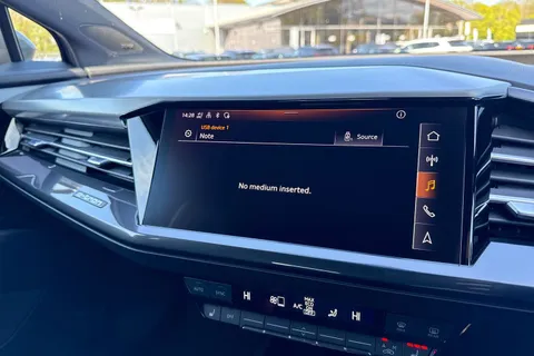 DF72WNP Audi Q4 e-tron Q4  S line 40 e-tron  150,00 kW Thumbnail #38