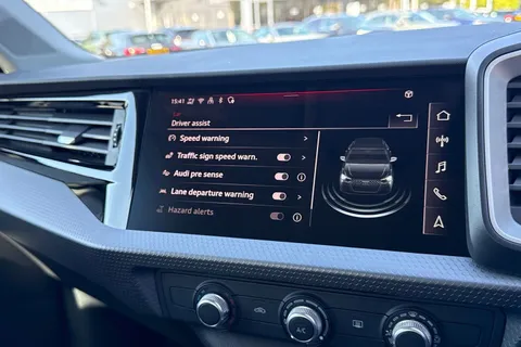 DE75EPU Audi A1 Sport 30 TFSI  116 PS 6-speed Thumbnail #41