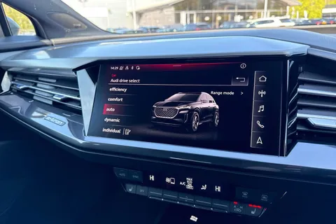 DF72WNP Audi Q4 e-tron Q4  S line 40 e-tron  150,00 kW Thumbnail #46