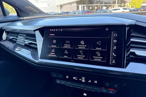 DF72WNP Audi Q4 e-tron Q4  S line 40 e-tron  150,00 kW Thumbnail #49