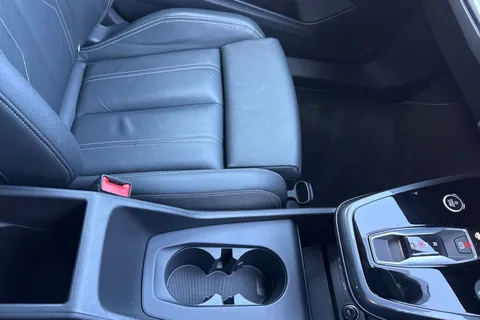 DF72WNP Audi Q4 e-tron Q4  S line 40 e-tron  150,00 kW Thumbnail #52