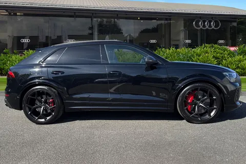  Audi RS Q8 4.0 TFSI V8 Performance Carbon Vorsprung Tiptronic quattro Euro 6 (s/s) 5dr Thumbnail #4