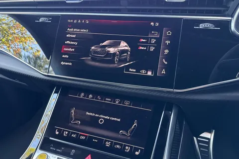  Audi RS Q8 4.0 TFSI V8 Performance Carbon Vorsprung Tiptronic quattro Euro 6 (s/s) 5dr Thumbnail #34
