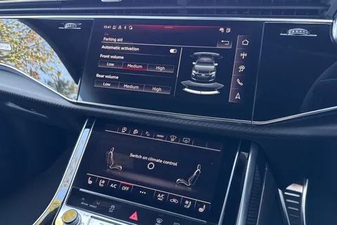  Audi RS Q8 4.0 TFSI V8 Performance Carbon Vorsprung Tiptronic quattro Euro 6 (s/s) 5dr Thumbnail #36