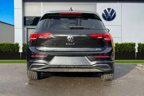  Volkswagen Golf 1.5 TSI Match Euro 6 (s/s) 5dr Thumbnail #4