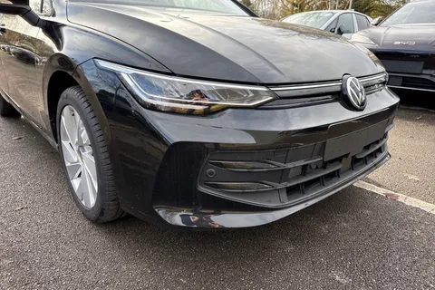  Volkswagen Golf 1.5 TSI Match Euro 6 (s/s) 5dr Thumbnail #8