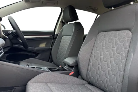  Volkswagen Golf 1.5 TSI Match Euro 6 (s/s) 5dr Thumbnail #15