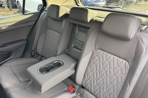  Volkswagen Golf 1.5 TSI Match Euro 6 (s/s) 5dr Thumbnail #18