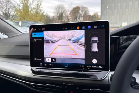  Volkswagen Golf 1.5 TSI Match Euro 6 (s/s) 5dr Thumbnail #41