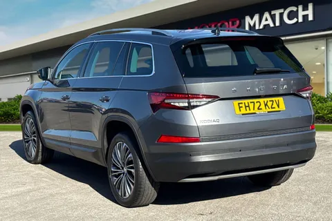 FH72KZV Škoda Kodiaq 1.5 TSI ACT SE L Executive DSG Euro 6 (s/s) 5dr (7 Seat) Thumbnail #3