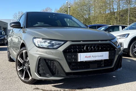 PK75KWE Audi A1 Black Edition 35 TFSI 150 PS S tronic Thumbnail #9