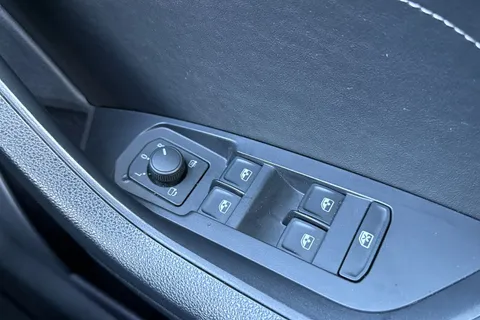 FH72KZV Škoda Kodiaq 1.5 TSI ACT SE L Executive DSG Euro 6 (s/s) 5dr (7 Seat) Thumbnail #32