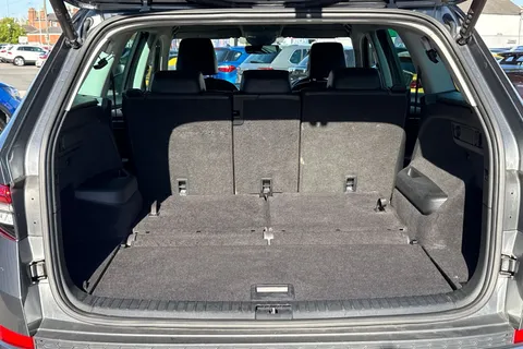 FH72KZV Škoda Kodiaq 1.5 TSI ACT SE L Executive DSG Euro 6 (s/s) 5dr (7 Seat) Thumbnail #50