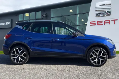 DY19XYA SEAT Arona 1.0 TSI FR Sport Euro 6 (s/s) 5dr Thumbnail #4