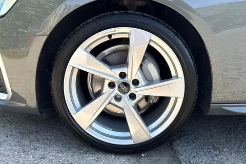 PN24LPV Audi A4 Avant 2.0 TFSI 40 S line S Tronic Euro 6 (s/s) 5dr Thumbnail #11