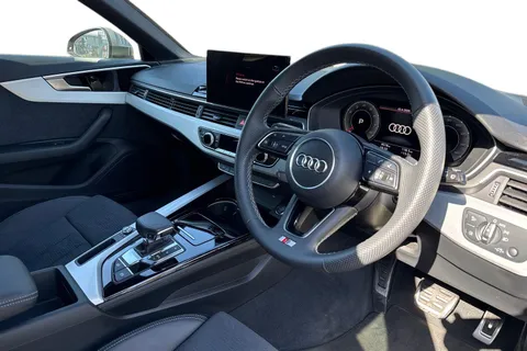 PN24LPV Audi A4 Avant 2.0 TFSI 40 S line S Tronic Euro 6 (s/s) 5dr Thumbnail #15