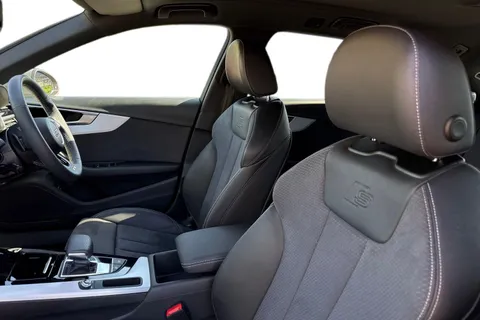 PN24LPV Audi A4 Avant 2.0 TFSI 40 S line S Tronic Euro 6 (s/s) 5dr Thumbnail #17