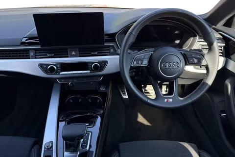 PN24LPV Audi A4 Avant 2.0 TFSI 40 S line S Tronic Euro 6 (s/s) 5dr Thumbnail #19