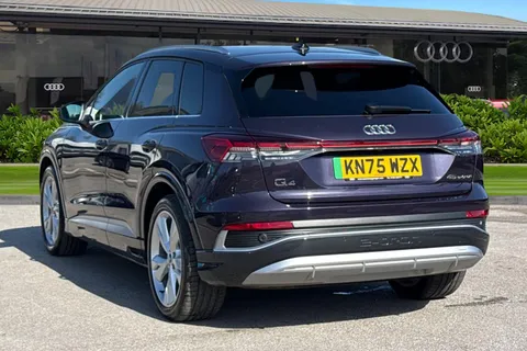 KN75WZX Audi Q4 e-tron Q4 S line 45 e-tron 210,00 kW Thumbnail #3