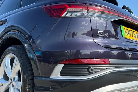 KN75WZX Audi Q4 e-tron Q4 S line 45 e-tron 210,00 kW Thumbnail #8