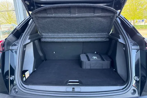 KR71LUB PEUGEOT e-2008 50kWh GT Premium Auto 5dr Thumbnail #7