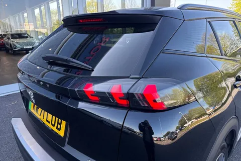KR71LUB PEUGEOT e-2008 50kWh GT Premium Auto 5dr Thumbnail #33
