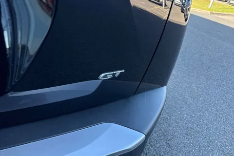 KR71LUB PEUGEOT e-2008 50kWh GT Premium Auto 5dr Thumbnail #35