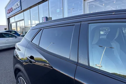 KR71LUB PEUGEOT e-2008 50kWh GT Premium Auto 5dr Thumbnail #37