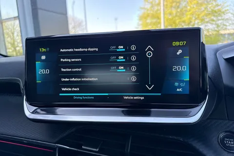 KR71LUB PEUGEOT e-2008 50kWh GT Premium Auto 5dr Thumbnail #52