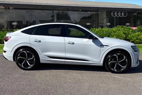 LP72CAX Audi e-tron Sportback Black Edition 55 quattro 300,00 kW Thumbnail #4