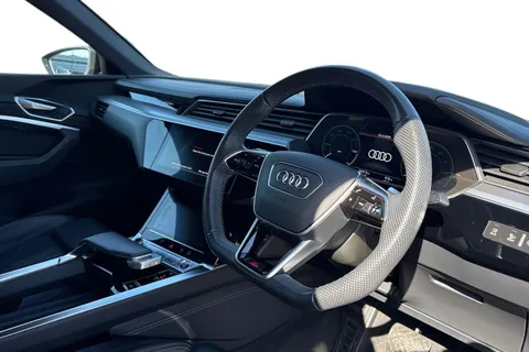 LP72CAX Audi e-tron Sportback Black Edition 55 quattro 300,00 kW Thumbnail #15