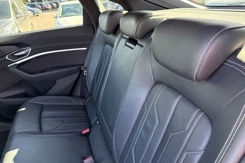 LP72CAX Audi e-tron Sportback Black Edition 55 quattro 300,00 kW Thumbnail #20