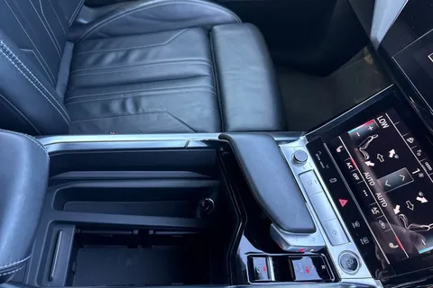 LP72CAX Audi e-tron Sportback Black Edition 55 quattro 300,00 kW Thumbnail #24