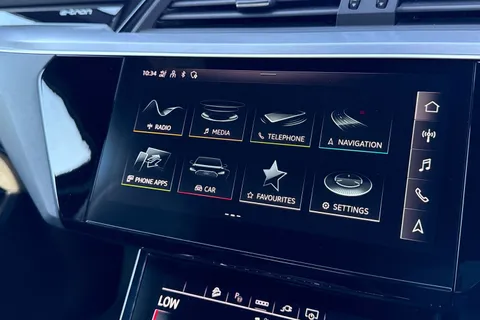 LP72CAX Audi e-tron Sportback Black Edition 55 quattro 300,00 kW Thumbnail #35