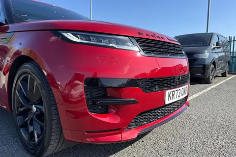 8 of 63 for Land Rover Range Rover Sport 3.0 D300 MHEV Dynamic SE Auto 4WD Euro 6 (s/s) 5dr