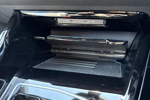 KN75UNP Volkswagen Golf 2.0 TSI 333 R 4Motion 5dr DSG Thumbnail #40