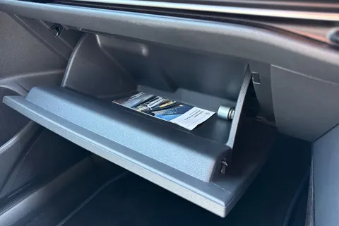 KN75UNP Volkswagen Golf 2.0 TSI 333 R 4Motion 5dr DSG Thumbnail #43