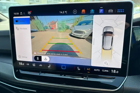 KN75UNP Volkswagen Golf 2.0 TSI 333 R 4Motion 5dr DSG Thumbnail #46