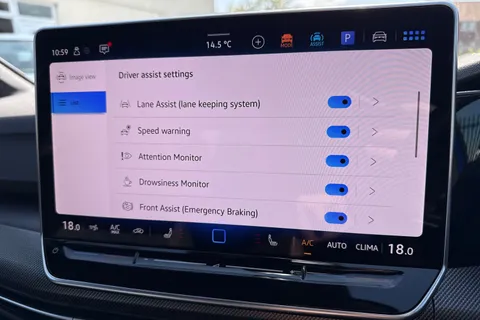 KN75UNP Volkswagen Golf 2.0 TSI 333 R 4Motion 5dr DSG Thumbnail #48