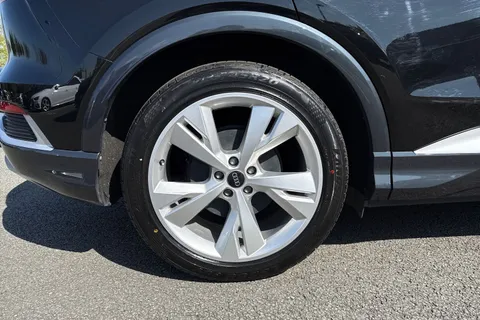 MV74ODP Audi Q4 e-tron Q4  S line 45 e-tron  210,00 kW Thumbnail #12