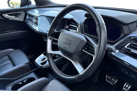 MV74ODP Audi Q4 e-tron Q4  S line 45 e-tron  210,00 kW Thumbnail #15