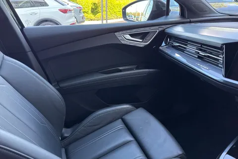 MV74ODP Audi Q4 e-tron Q4  S line 45 e-tron  210,00 kW Thumbnail #21